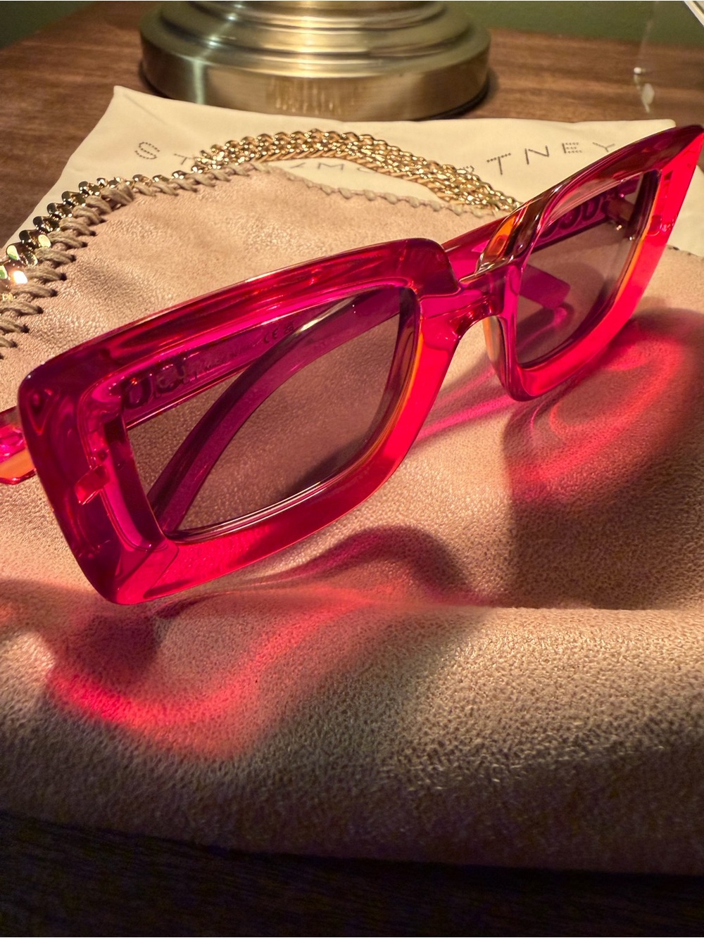 Gucci Hot Pink Transparent Square Sunglasses Large Square Oversized 100% auth - Picture 7 of 13